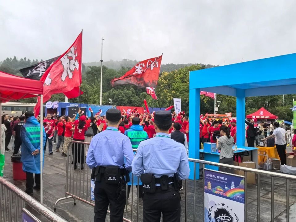 筑牢平安基, 成立安保指, Alemq