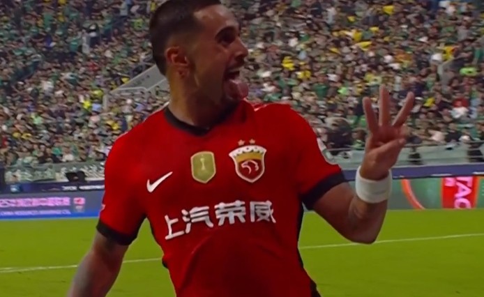 帮助上海海, 演帽子戏法 帮助上海海, 演帽子戏法