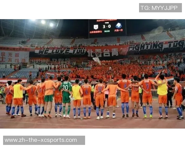 中超第二轮鲁能与恒大激战正酣球迷期待精彩对决与胜负悬念