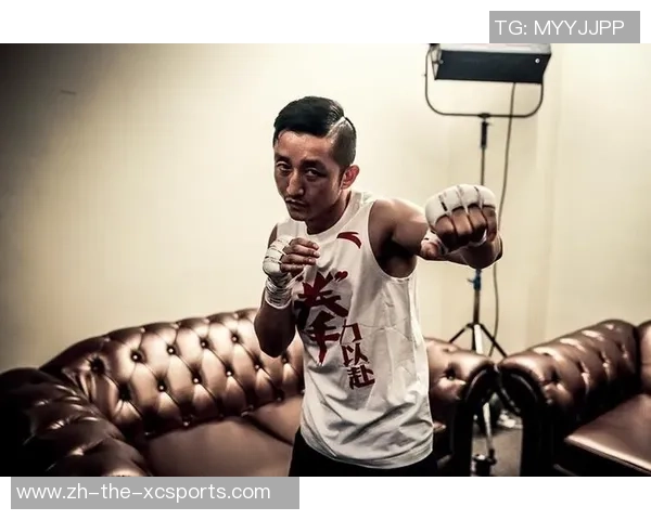 邹市明与坤比七激战在即11月6日谁将赢得拳坛荣耀